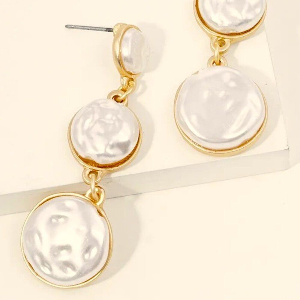 3 TIER WHITE PEARL GOLD DIPPED PEARL DROP DANGLE EARRING